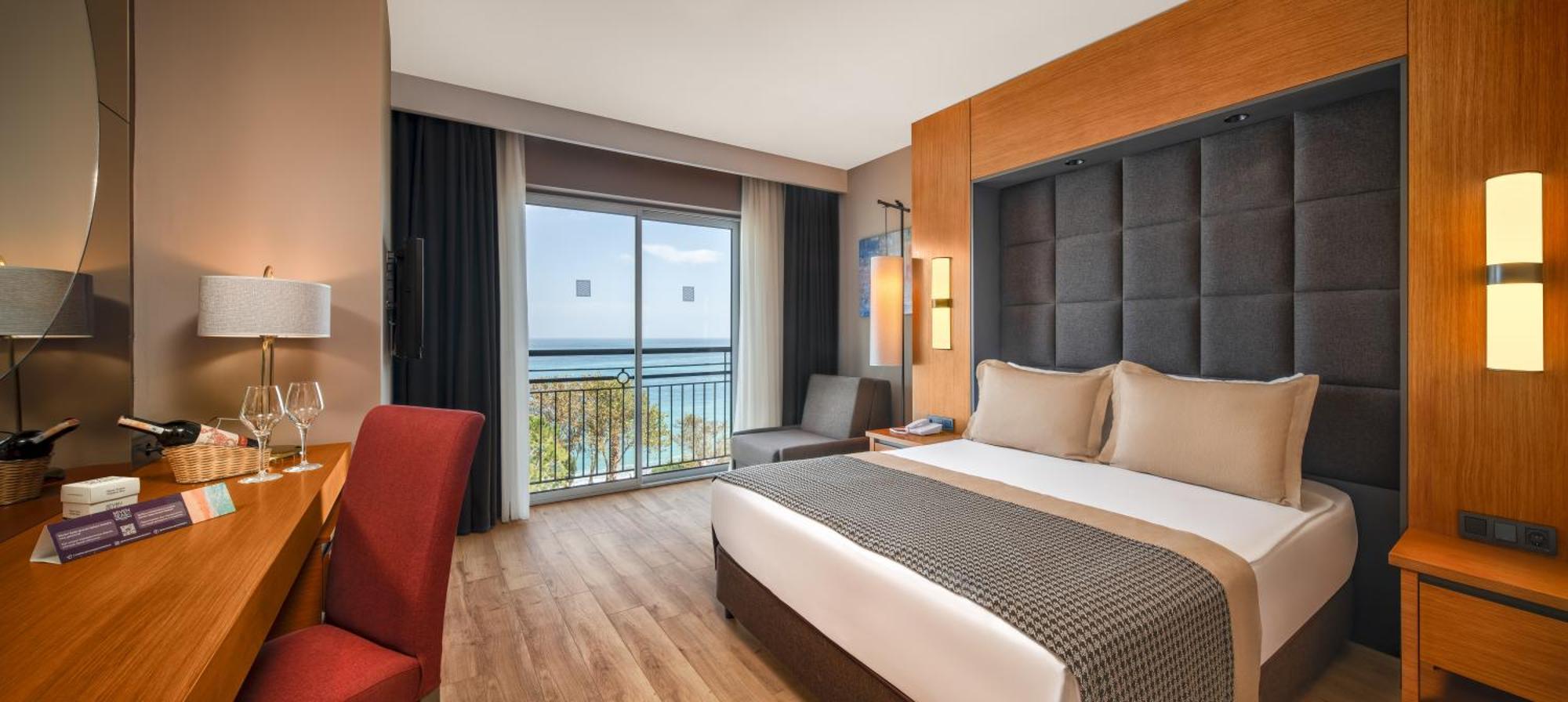 Gravel Hotels Select ケメル エクステリア 写真