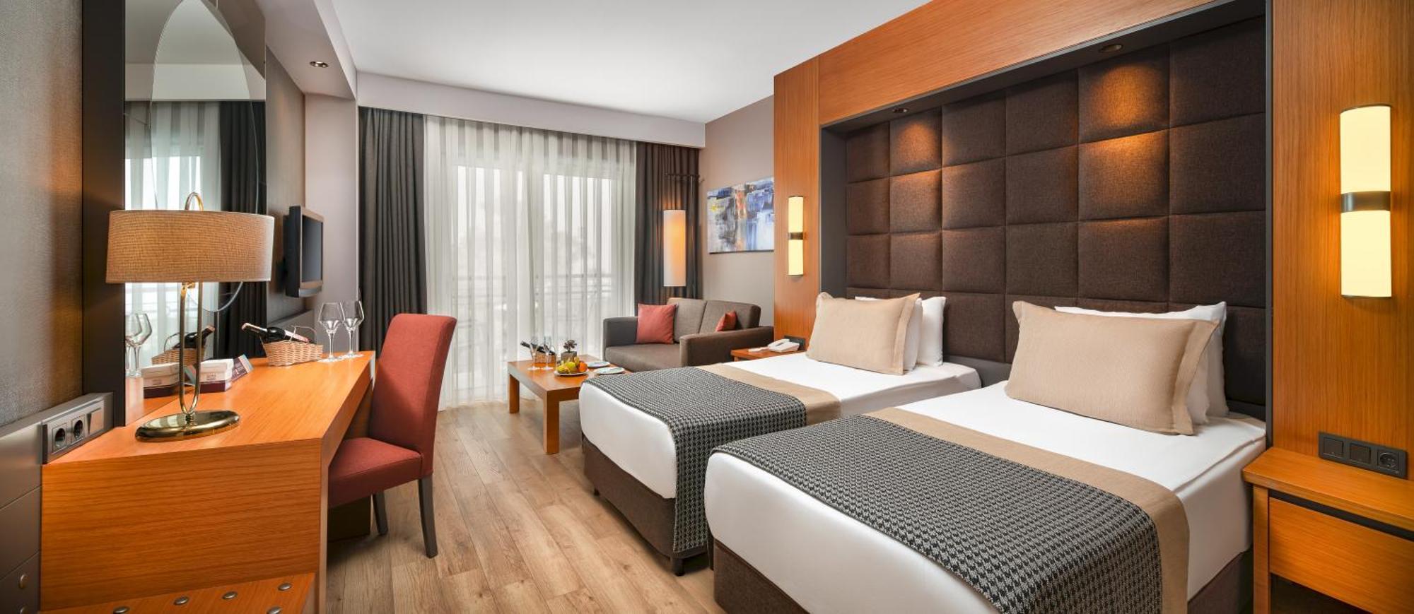 Gravel Hotels Select ケメル エクステリア 写真